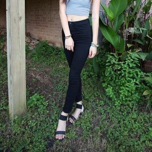 Black high waisted black jeans